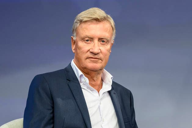 Pictured from left: Ole von Beust, CDU, former First Mayor of Hamburg, GER, Berlin, studio, guest on *Maischberger*, a political talk show, TV program, hosted by Sandra Maischberger, Das Erste, from Adlershof – Am Studio 20, October 7, 2026, Copyright: HMBxMedia UwexKoch