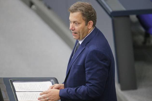 Berlin, Germany, October 8, 2026 German Bundestag 99th Session of the Bundestag Federal Minister of Finance Lars Klingbeil (SPD) speaks in the plenary session Copyright: xdtsxNachrichtenagenturx dts_137536