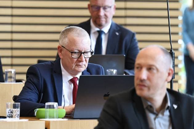 Special Session of the Thuringian State Parliament, October 7, 2026, Erfurt, Thuringian State Parliament, 55th Plenary Session, Special Session; the subject of the proceedings is the dissolution of the 8th Thuringian State Parliament pursuant to Article 50, Section 2, Sentence 1, No. 1 of the Constitution of the Free State of Thuringia; motion by the AfD; pictured: Dr. Jens Dietrich, AfD