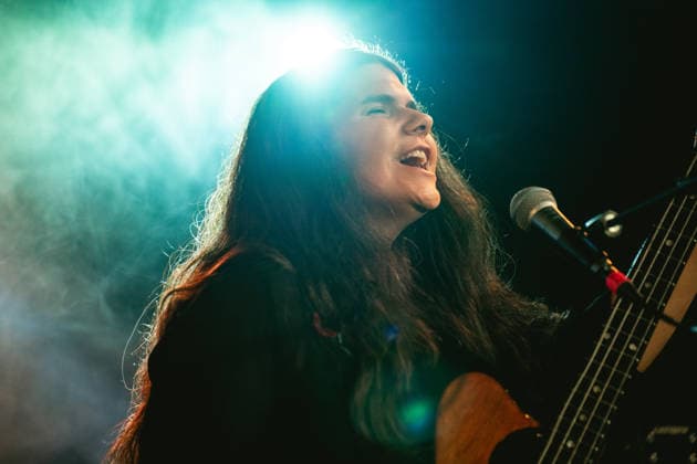 The Magic Numbers live in Malmoe, Sweden Malmo, Sweden. 07th, October 2026. The English alternative rock band The Magic Numbers performs a live concert at Plan B in Malmo. Here bass player and singer Michele Stodart is seen live on stage. Sweden, Malmö, Plan B  Copyright: xGonzalesxPhoto JoexMillerx