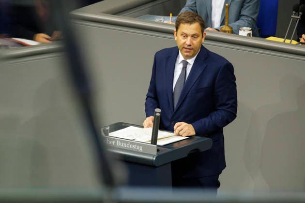 Lars Klingbeil, Federal Minister of Finance, speaks before the Bundestag on income tax reform. Berlin, October 8, 2026. Photographed on behalf of the Federal Ministry of Finance. Berlin, Germany Copyright: xThomasxImox