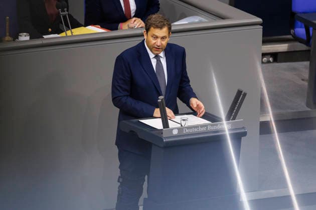 Lars Klingbeil, Federal Minister of Finance, speaks before the Bundestag on income tax reform. Berlin, October 8, 2026. Photographed on behalf of the Federal Ministry of Finance. Berlin, Germany Copyright: xThomasxImox