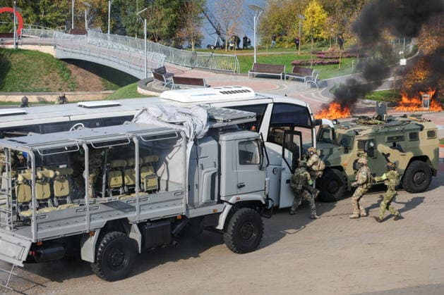 BELARUS, MINSK - OCTOBER 8, 2026: The final phase of the Eurasia-Antiterror 2026 counter-terrorism exercise by relevant agencies of the CIS and SCO member states. The drill is held as part of the 2026 CIS and SCO Counter-Terrorism Forum. Maxim Malinovsky TASS  98945082