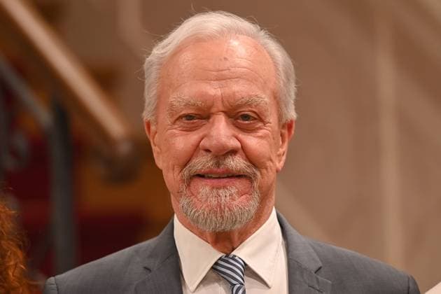 Dirk Galuba leaves the ARD telenovela *Sturm der Liebe* after 21 years; archive footage