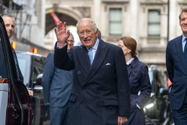 Great Britain, King Charles III at Fortnum & Mason in London
