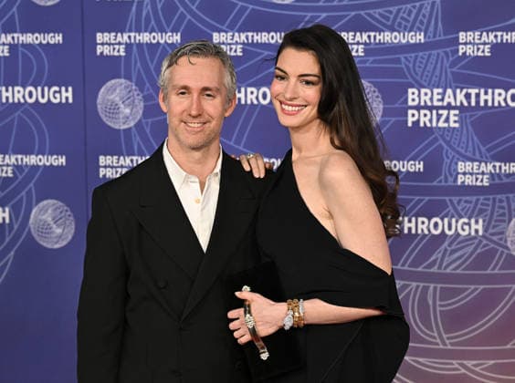 Anne Hathaway is pregnant again, archive photos