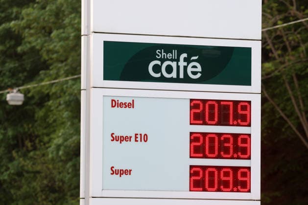 NRW, price board at petrol station in Siegen