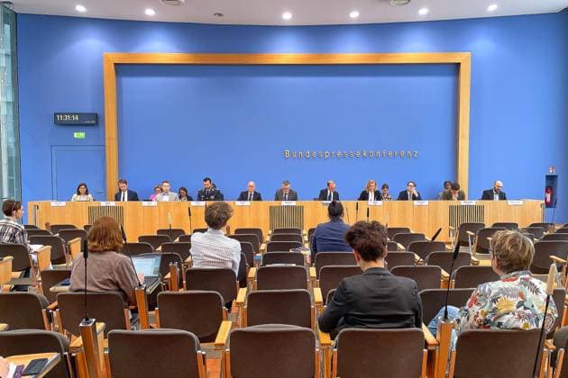Berlin, Government Press Conference