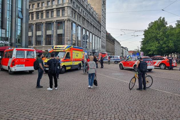 Saxony, car drives into crowd in Leipzig