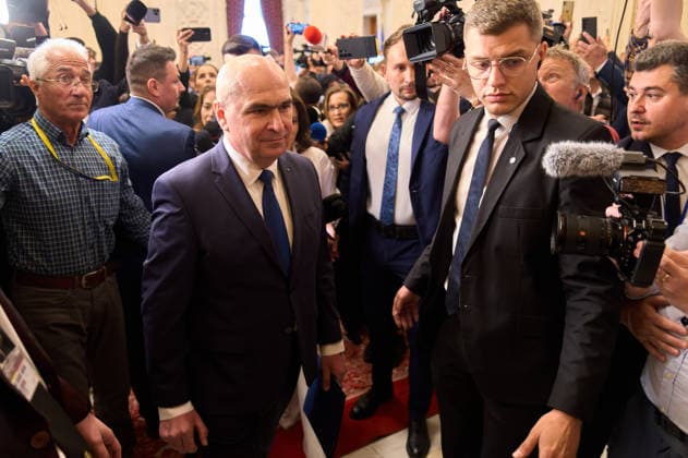 Romania, head of government Ilie Bolojan loses vote of no confidence