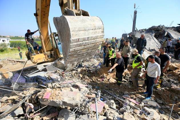 Middle East conflict, Lebanon, damage after Israeli attack on Saksakiyeh