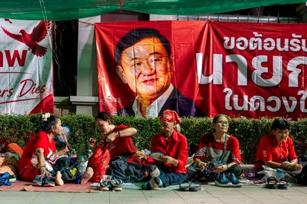 Thailand, supporters of Thaksin Shinawatra camp outside Bangkok prison