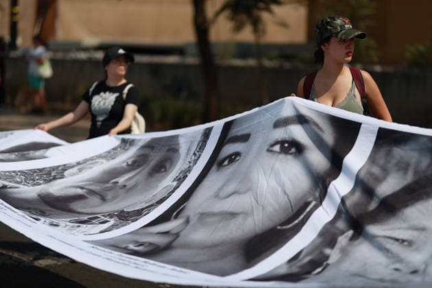 Mexico, protest by relatives of missing persons on Mother's Day in Mexico City
