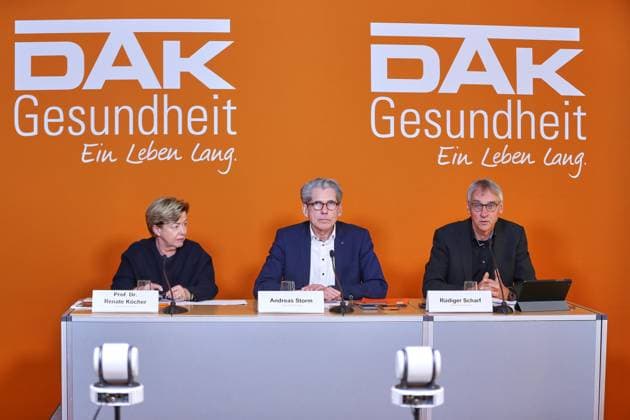 Berlin, DAK press conference on the presentation of the Health Monitor 2026