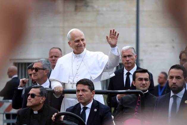 Rome, Pope Leo visits Sapienza University
