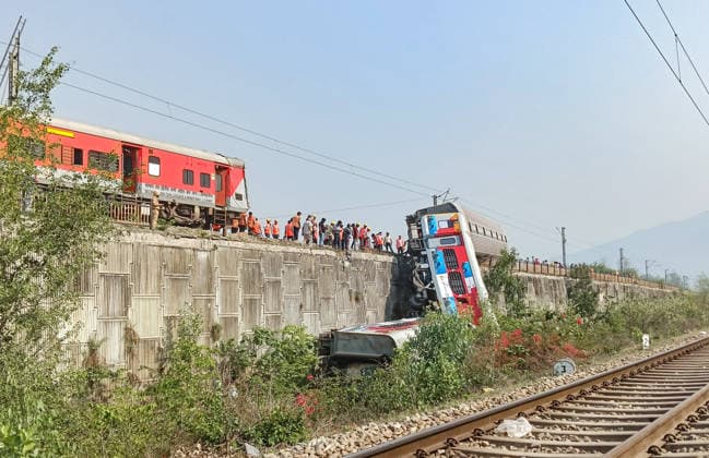 India, train accident in Rishikesh