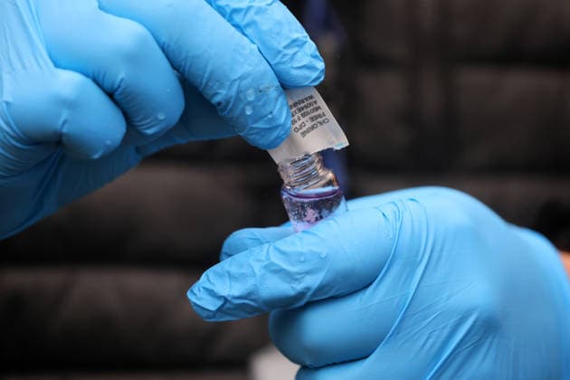 Chile, chlorine level check before planned drinking water ban in Santiago