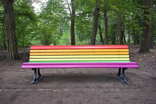 Berlin: Rainbow bench commemorating the CSD attack vandalised; archive images