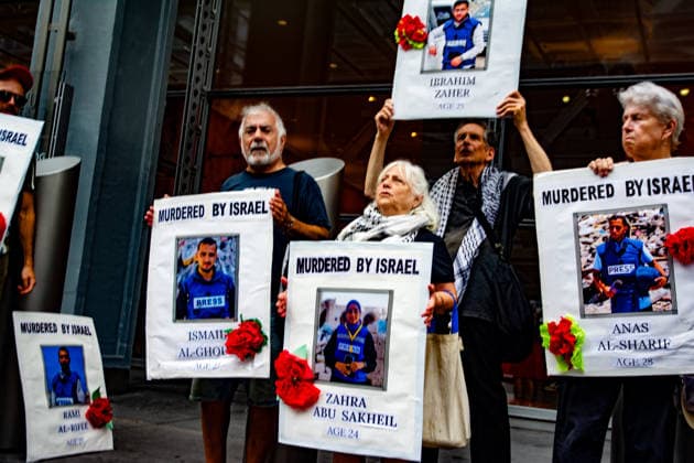 USA: Demonstration in New York in memory of Anas al-Sharif, the journalist killed in Gaza