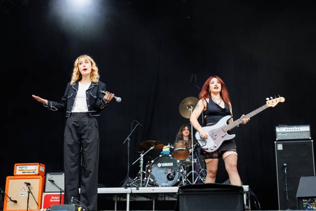 Music: Lambrini Girls concert in Oslo