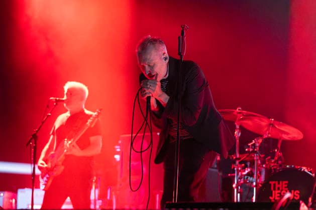 Music: The Jesus and Mary Chain concert in Manchester