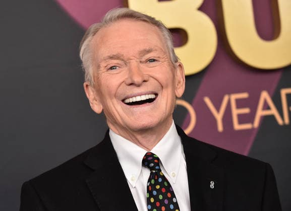 Fashion designer Bob Mackie has died