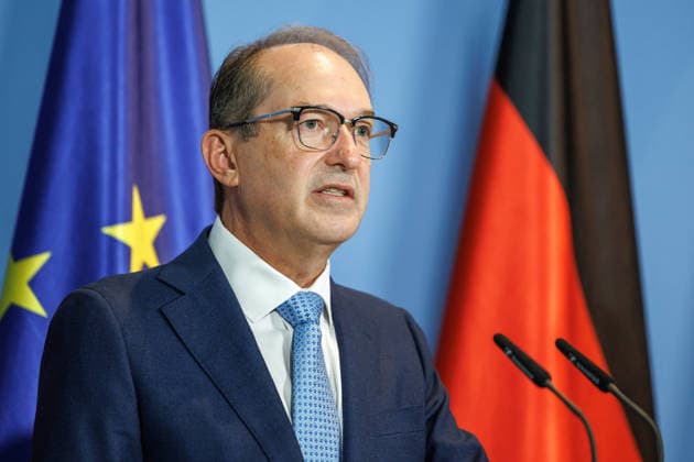 Berlin, Alexander Dobrindt’s press conference on the 10-point plan for better protection against Islamist terrorism