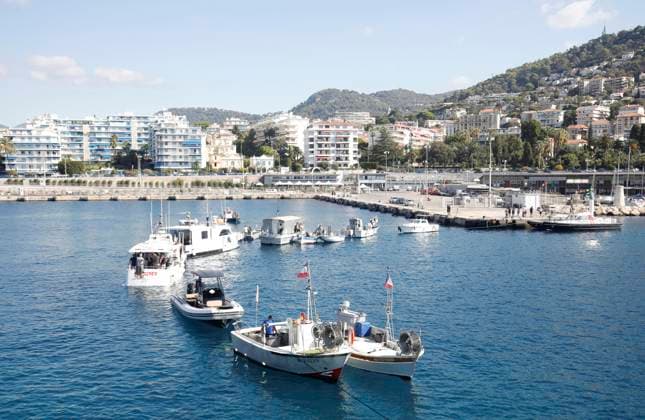 France: Fishermen block the port of Nice