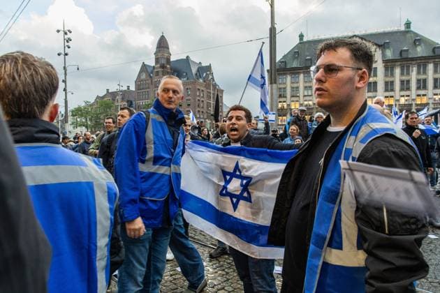 The Netherlands: Pro-Israel demonstration and counter-demonstration in Amsterdam