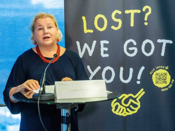 Austria, press conference in Vienna on the interim review of the ‘Education until 18’ programme