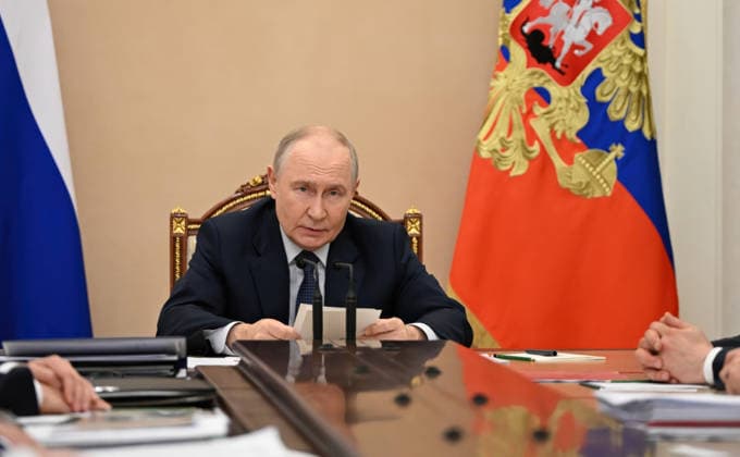 Russia: Vladimir Putin chairs government meeting in Moscow