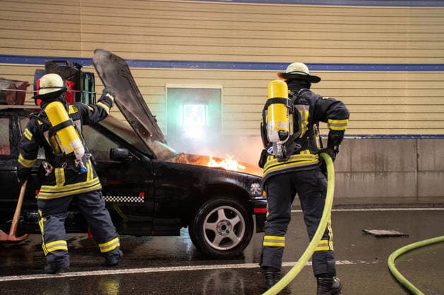 Rhineland-Palatinate: Fire and rescue services conduct tunnel rescue drill near Mainz