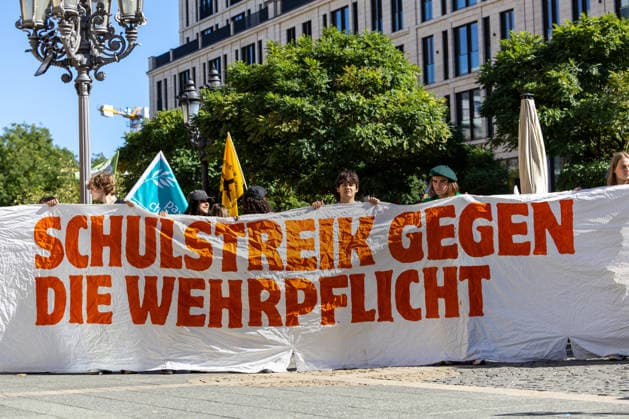 Hesse: School strike against compulsory military service in Frankfurt am Main