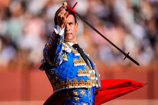Spain, bullfighting in Seville