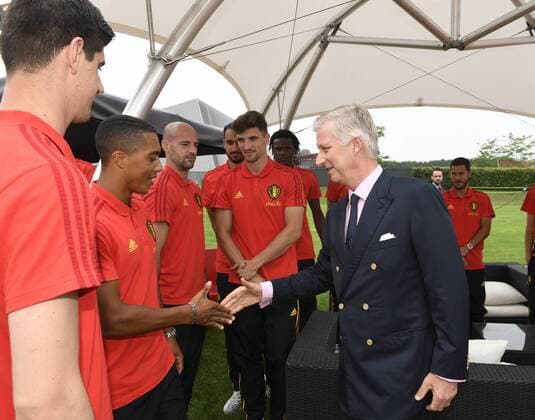 King Philippe - Filip of Belgium pictured during a visit of the King to a training session of the Belgian national soccer team Red Devils, Saturday 09 June 2018, in Tubize. The Red Devils started their preparations for the upcoming FIFA World Cup WM Weltmeisterschaft Fussball 2018 in Russia. POOLxPHILIPPExCROCHET x05361509x