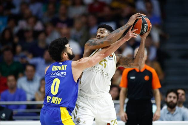 October 10, 2019, Madrid, MADRID, SPAIN: MADRID, SPAIN - OCTOBER 10: Mickey of United States and Real Madrid and Bryant of United Estates and Maccabi during the EuroLeague basketball match, Round 2 Regular Season Games, played between Real Madrid and Maccabi FOX at Wizink Center, on October 10, 2019 in Madrid, Spain. Basket: EuroLeague - Real Madrid v Maccabi FOX - ZUMAa181 20191010_zaa_a181_079 Copyright: xAFP7x