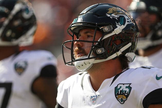 CINCINNATI, OH - OCTOBER 20: Jacksonville Jaguars quarterback Gardner Minshew (15) runs off the field during the game against the Jacksonville Jaguars and the Cincinnati Bengals on October 20th 2019, at Paul Brown Stadium in Cincinnati, OH. (Photo by Ian Johnson Icon Sportswire) NFL, American Football Herren, USA OCT 20 Jaguars at Bengals Icon191020064