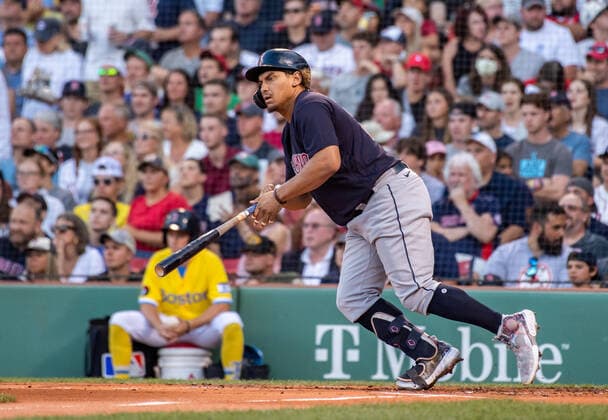 Cleveland Guardians designated hitter Josh Naylor watches a hit as he runs to first base, during the first inning of a game between the Boston Red Sox and the Cleveland Guardians at Fenway Park, in Boston, Massachusetts, USA 26 July 2022. Boston Red Sox and the Cleveland Guardians !ACHTUNG: NUR REDAKTIONELLE NUTZUNG! Copyright: xAMANDAxSABGAx AME5632 0163713516st