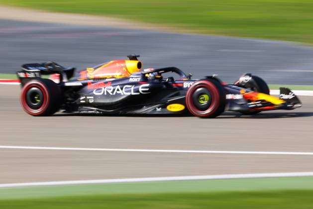 F1 Bahrain Grand Prix 2023 Max Verstappen of Red Bull Racing during Practice 3 day of Bahrain Grand Prix of 2023 Formula One World Championship, WM, Weltmeisterschaft at Bahrain International Circuit on March 4, 2023 in Sakhir, Bahrain. Sakhir Bahrain Copyright: xBeataxZawrzelx originalFilename:zawrzel-f1bahrai230304_nplZL