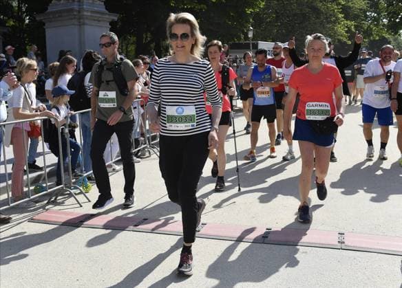 Sport Bilder des Tages Queen Mathilde of Belgium pictured during the 43th edition of the 20 km door Brussel - 20 km de Bruxelles running event, Sunday 28 May 2023 in Brussels. JOHNxTHYS x68046109x