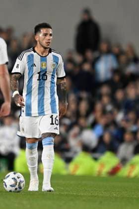 BUENOS AIRES, ARGENTINA - OCTOBER 12: Enzo Fernandez of Argentina during the FIFA World Cup, WM, Weltmeisterschaft, Fussball 2026 Qualifier match between Argentina and Paraguay at Estadio Mas Monumental Antonio Vespucio Liberti on October 12, 2023 in Buenos Aires, Arg Argentina v Paraguay : FIFA World Cup 2026 Qualifier match Copyright: xDiegoxHalisz SFSIx