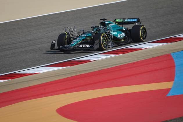 18 STROLL Lance can , Aston Martin F1 Team AMR24, action during the Formula 1 Aramco pre season testing 2024 of the 2024 FIA Formula One World Championship from February 21 to 23, 2024 on the Bahrain International Circuit, in Sakhir, Bahrain Photo Antonin Vincent DPPI F1 Pre season Testing in Bahrain at Bahrain International Circuit on February 22, 2024 in Sakhir, Bahrain Photo by HOCH ZWEI Sakhir Sakhir Bahrain Bahrain