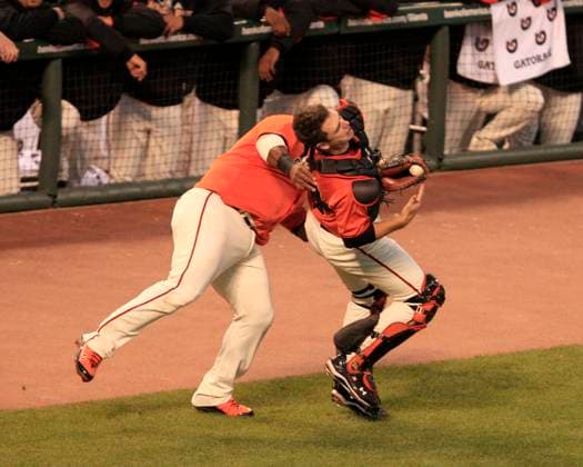 MLB, Baseball Herren, USA National League Division Series Atlanta Braves vs San Francisco Giants OCT 08 October 08, 2010: San Francisco,CA. Giants catcher Buster Posey 28 and Giants third baseman Pablo Sandoval 48 collide, during the National League Division Series game 2, between the Wild Card Atlanta Braves and the National League West San Francisco Giants at AT&T Park in San Francisco,California. The Giants beat the Braves 1-0. Jeff Trouette CSM.(Credit Image: Â Jeff Trouette Cal Media) San Francisco California U.S. EDITORIAL USE ONLY Copyright: xx ZUMA-20101008_zaf_cj3_004.jpg JeffxTrouettex csmphoto371877