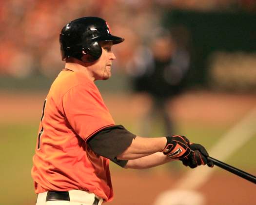 MLB, Baseball Herren, USA National League Division Series Atlanta Braves vs San Francisco Giants OCT 08 October 07, 2010: San Francisco,CA. Giants first baseman Aubry Huff 17 in action, during the National League Division Series game 1 between the Wild Card Atlanta Braves and the National League West San Francisco Giants at AT&T Park in San Francisco,California. The Giants beat the Braves 1-0. Jeff Trouette CSM.(Credit Image: Â Jeff Trouette Cal Media) San Francisco California U.S. EDITORIAL USE ONLY Copyright: xx ZUMA-20101008_zaf_cj3_021.jpg JeffxTrouettex csmphoto371921