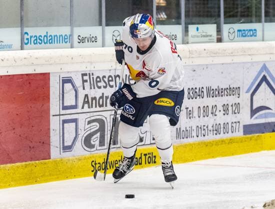 Maximilian Daubner EHC Red Bull Muenchen, 70 GER, EHC Red Bull Muenchen vs HC Dynamo Pardubice, Ice field hockey, Test match, Preseason, 28 08 2024 GER, EHC Red Bull Muenchen vs HC Dynamo Pardubice, Ice field hockey, Test match, Preseason, 28 08 2024 Bad Toelz Copyright: xEibner-Pressefoto HeikexFeinerx EP_HFR