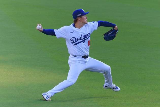 October 5, 2024, Los Angeles, California, USA: Starting pitcher, Yoshinobu Yamamoto 18 during warmups prior to the NLDS Game 1 against the San Diego Padres on Saturday October 5, 2024 at Dodger Stadium in Los Angeles, California in preparation to face the San Diego Padres JAVIER ROJAS PI Los Angeles USA - ZUMAp124 20241005_zaa_p124_003 Copyright: xJavierxRojasx