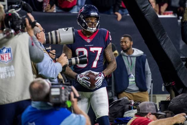 NFL, American Football Herren, USA 2018: Titans vs Texans NOV 26 November 26, 2018: Houston Texans wide receiver Demaryius Thomas (87) celebrates his touchdown during the 4th quarter of an NFL football game between the Tennessee Titans and the Houston Texans at NRG Stadium in Houston, TX. The Texans won the game 34 to 17...Trask Smith CSM Houston TX U.S. EDITORIAL USE ONLY Copyright: xx ZUMA-20181126_zaf_c04_321.jpg TraskxSmithx csmphototwo467665