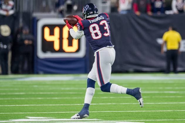 NFL, American Football Herren, USA 2018: Titans vs Texans NOV 26 November 26, 2018: Houston Texans tight end Jordan Thomas (83) makes a catch during the 4th quarter of an NFL football game between the Tennessee Titans and the Houston Texans at NRG Stadium in Houston, TX. The Texans won the game 34 to 17...Trask Smith CSM Houston TX U.S. EDITORIAL USE ONLY Copyright: xx ZUMA-20181126_zaf_c04_312.jpg TraskxSmithx csmphototwo467672