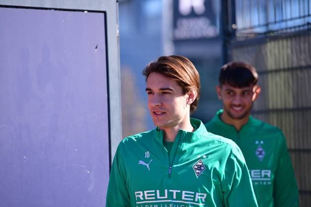 08 04 2025 Moenchengladbach Football, Men, Season 2024 2025, Training Borussia Moenchengladbach Florian Neuhaus Gladbach DFL regulations prohibit any use of photographs as image sequences and or quasi video Borussia Park NRW Germany
