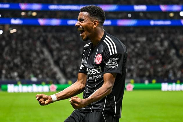 Ansgar Knauff Eintracht Frankfurt, 07 celebrates the goal for 5 1, GER, Eintracht Frankfurt vs Galatasaray Istanbul, Football, UEFA Champions League, League phase, Matchday 1, Matchday 2025 2026, 18 09 2025 GER, Eintracht Frankfurt vs Galatasaray Istanbul, Football, UEFA Champions League, League phase, Matchday 1, Matchday 2025 2026, 18 09 2025 Frankfurt am Main Copyright: xEibner-Pressefoto FlorianxWiegandx EP_FWD